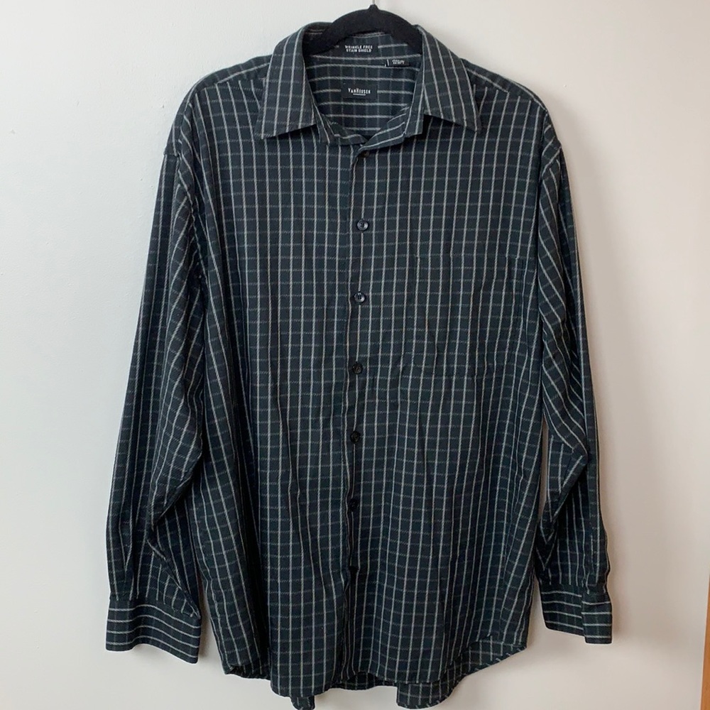 Van Heusen Wrinkle Free Long Sleeve Button Up
